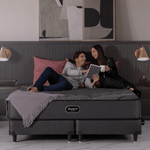 Colchón y Sommier Beautyrest Silver se compone de una base central de resortes enfundados. Espuma de alta densidad.