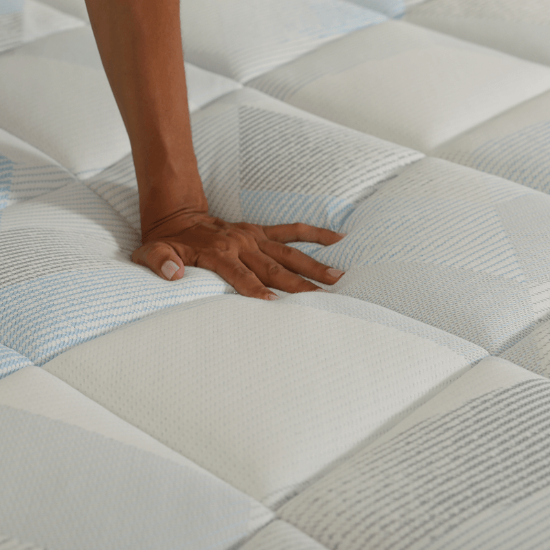 Colchón BeautySleep Pocket se compone de los Resortes Pocket de acero de estructura cilíndrica embolsados individualmente.
